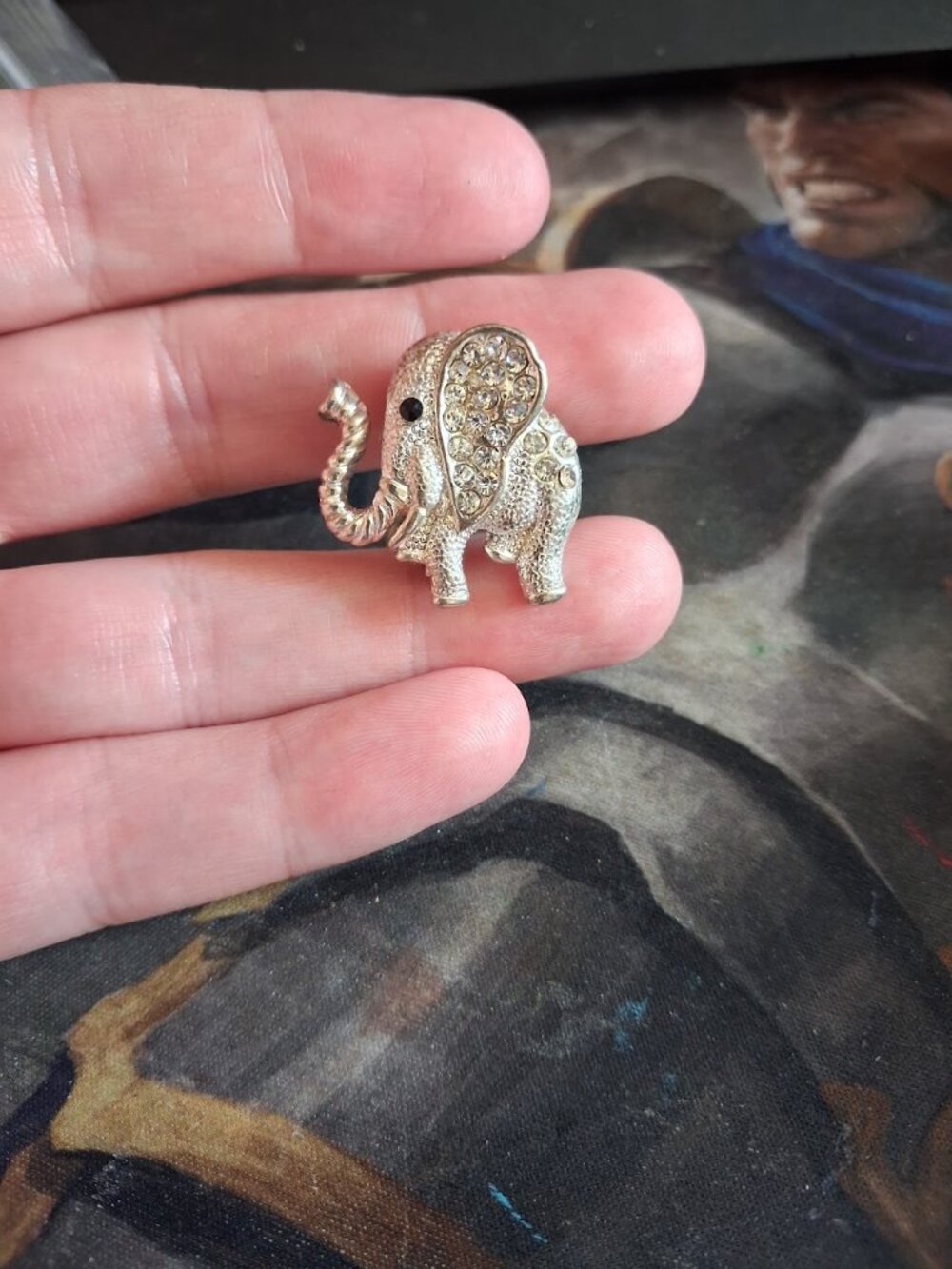 Mini Elephant brooch